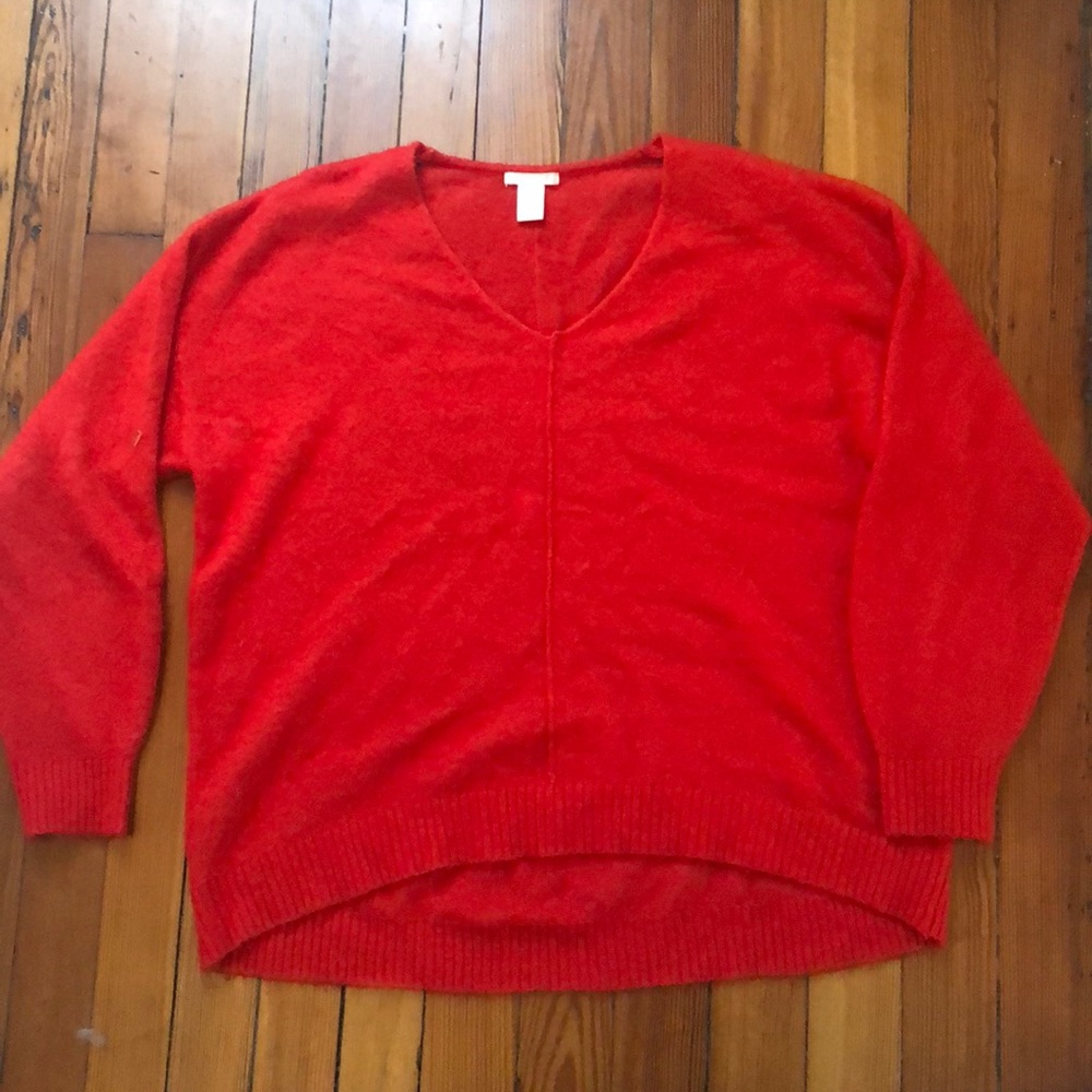 Red H&M V-neck baggy sweater